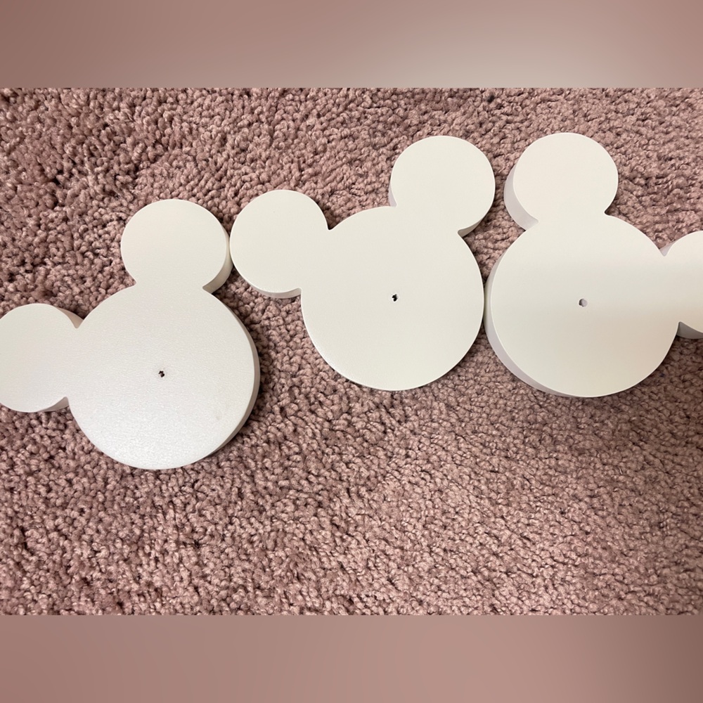 White Disney Mickey Mouse Wall Pegs Set